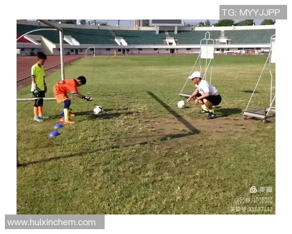 体育老师足球培训总结与反思提升学生足球技能的有效策略与方法